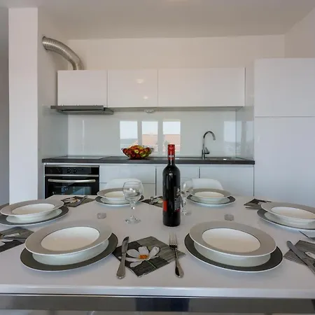 Ilicevic * Crikvenica