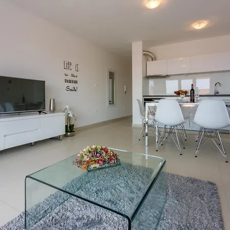 Ilicevic * Crikvenica