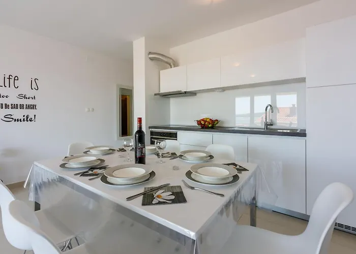 Ilicevic * Crikvenica